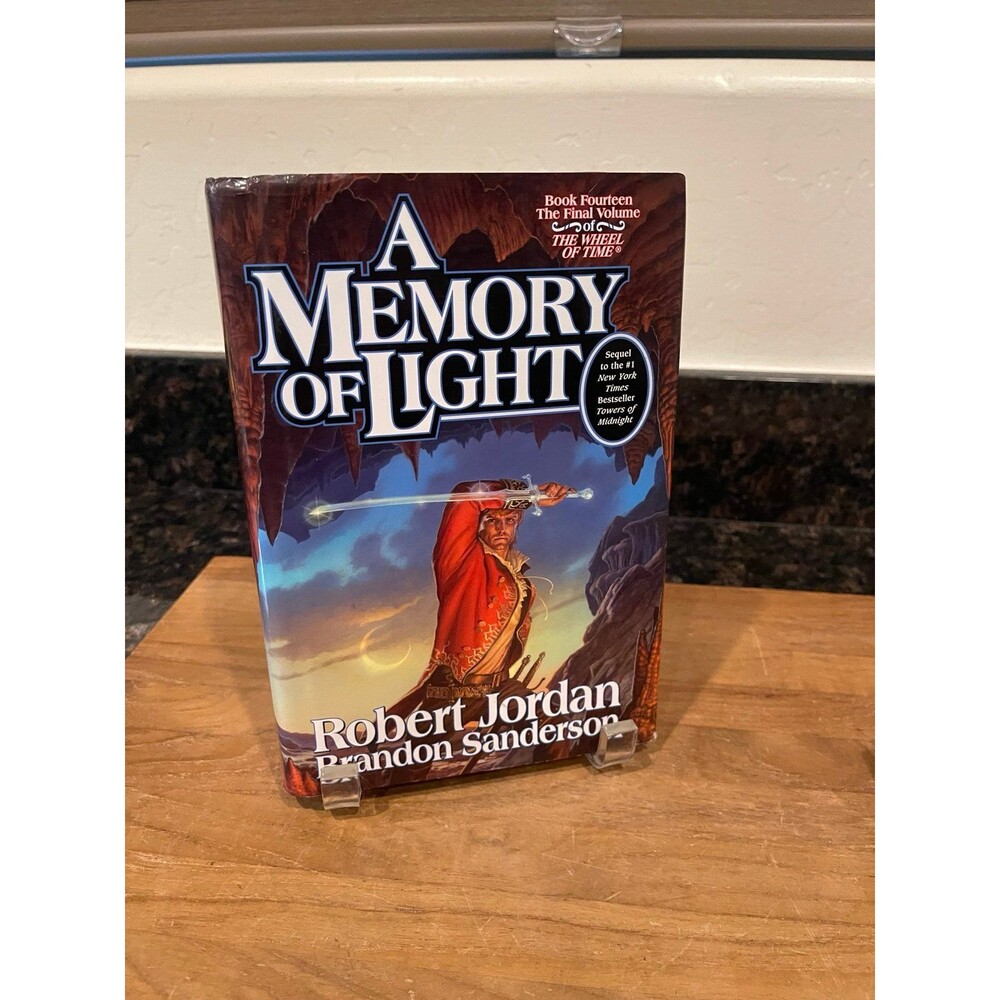 A Memory of Light by Robert Jordan & Brandon Sanderson